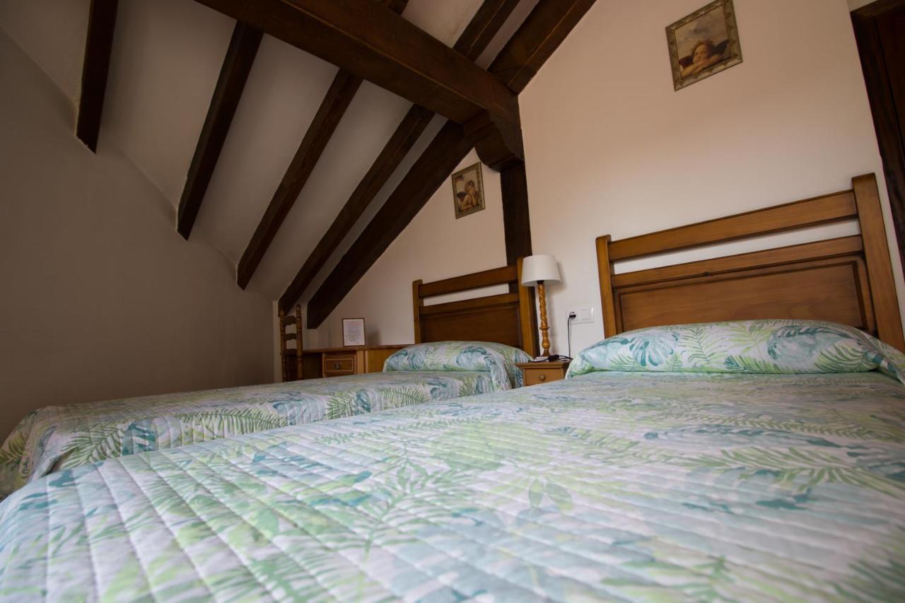 Twin Room,1122281697:JPEG